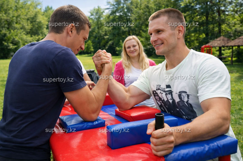 Аренда аттракциона «Армрестлинг» в Алматы