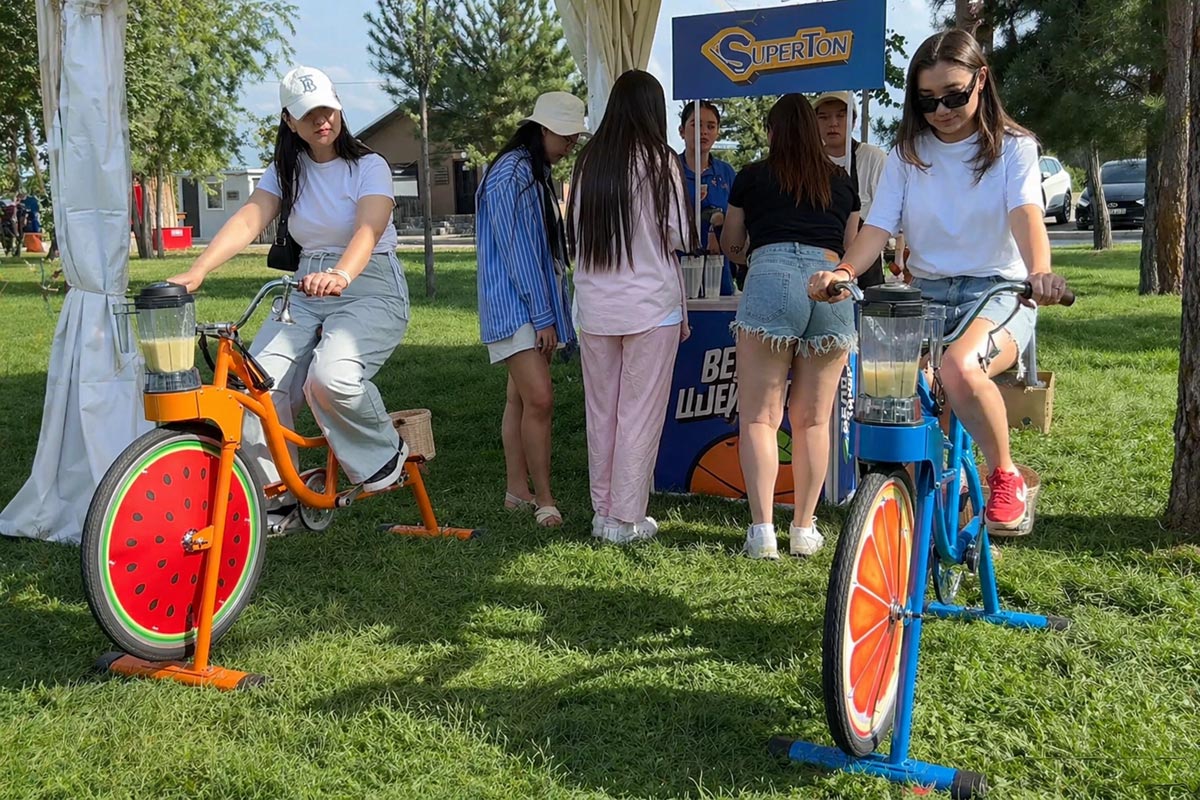 Велошейкер